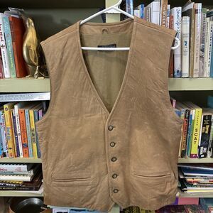 Vintage J Peterman Suede Leather Vest Buckle Back Waist Coat Men's XL Tan EUC